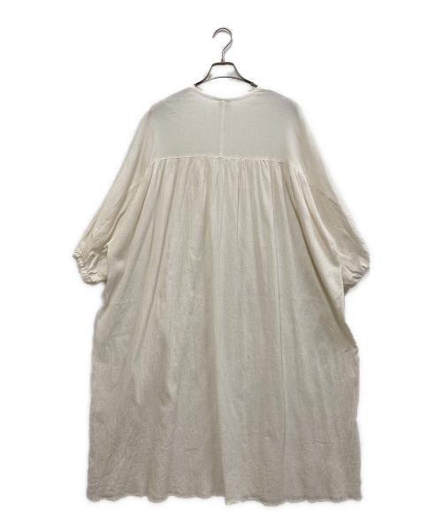 URBAN RESEARCH DOORS（アーバンリサーチドアーズ）URBAN RESEARCH DOORS (アーバンリサーチドアーズ) コットン楊柳ギャザーワンピース オフホワイト サイズ:SIZE Mの古着・服飾アイテム