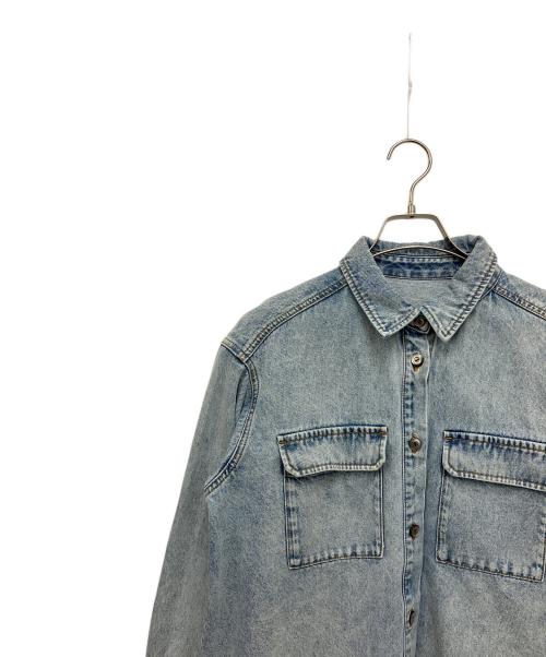 GRACE CONTINENTAL（（グレースコンチネンタル）GRACE CONTINENTAL (（グレースコンチネンタル) スタッズデニムシャツ ブルー サイズ:36の古着・服飾アイテム
