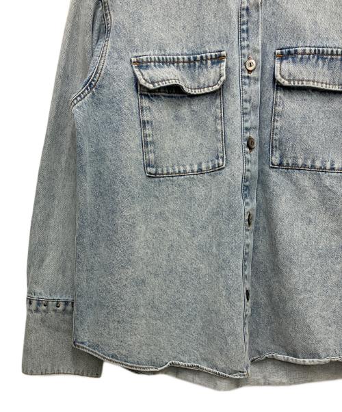 GRACE CONTINENTAL（（グレースコンチネンタル）GRACE CONTINENTAL (（グレースコンチネンタル) スタッズデニムシャツ ブルー サイズ:36の古着・服飾アイテム