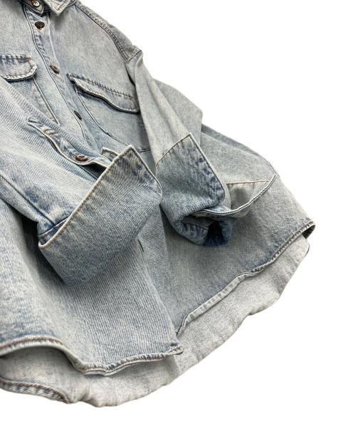 GRACE CONTINENTAL（（グレースコンチネンタル）GRACE CONTINENTAL (（グレースコンチネンタル) スタッズデニムシャツ ブルー サイズ:36の古着・服飾アイテム