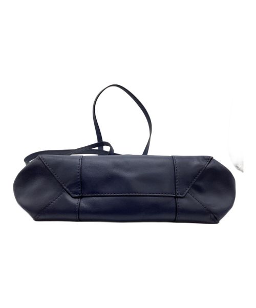 GIANNI CHIARINI（ジャンニ キアリーニ）GIANNI CHIARINI (ジャンニ キアリーニ) スーパーライトトートバッグ ネイビーの古着・服飾アイテム