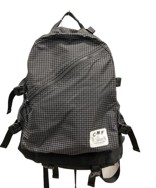 CMF OUTDOOR GARMENT（コンフィーアウトドアガーメント）CMF OUTDOOR GARMENT (コンフィーアウトドアガーメント) WEEKENDERZ グレーの古着・服飾アイテム