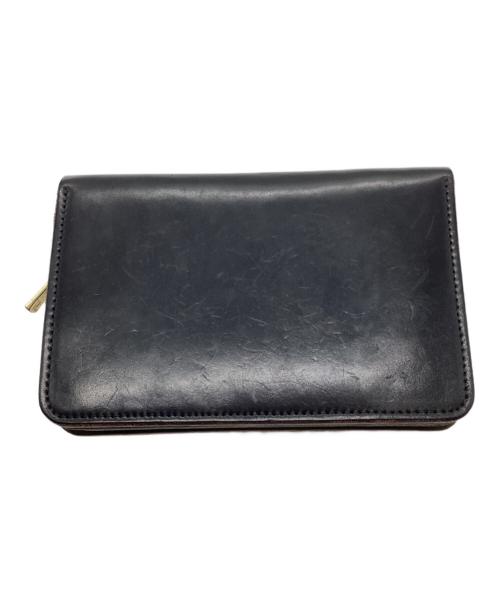 forme（フォルメ）forme (フォルメ) Hand wallet combi Liscio ブラックの古着・服飾アイテム