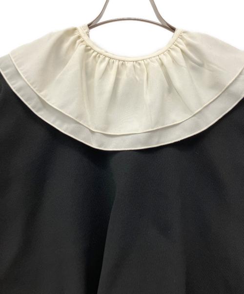 KUMIKYOKU（クミキョク）KUMIKYOKU (クミキョク) デザインカラーブラウスコンビ ニット ブラック×ホワイト サイズ:Freeの古着・服飾アイテム