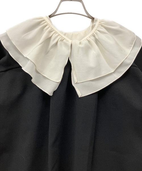 KUMIKYOKU（クミキョク）KUMIKYOKU (クミキョク) デザインカラーブラウスコンビ ニット ブラック×ホワイト サイズ:Freeの古着・服飾アイテム