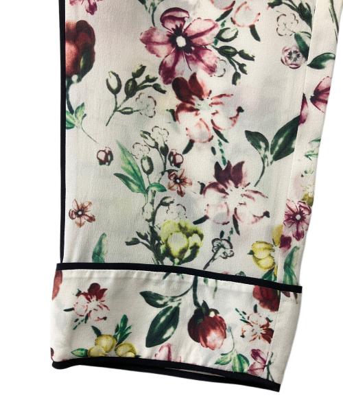 3.1 phillip lim（スリーワンフィリップリム）3.1 phillip lim (スリーワンフィリップリム) 総柄シルクパンツ アイボリーの古着・服飾アイテム