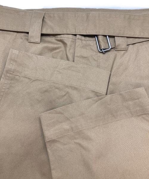 MARGARET HOWELL（マーガレットハウエル）MARGARET HOWELL (マーガレットハウエル) ドライコンパクトコットントラウザーズ ブラウン サイズ:L 未使用品の古着・服飾アイテム