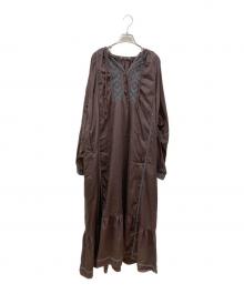 Maison IENA（メゾンイエナ）の古着「コットンシルクエンブロイダリーワンピース」｜ブラウン