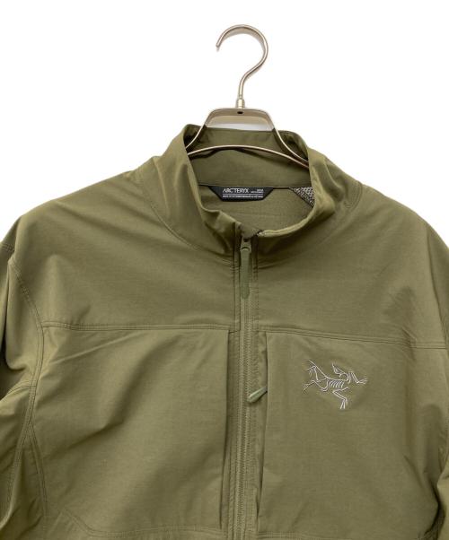 ARC'TERYX（アークテリクス）ARC'TERYX (アークテリクス) GAMMA LIGHTWEIGHT JACKET カーキ サイズ:sizeMの古着・服飾アイテム