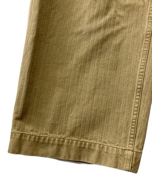 BEAMS PLUS（ビームスプラス）BEAMS PLUS (ビームスプラス) ヘリンボーンツイルパンツ カーキ サイズ:Mの古着・服飾アイテム