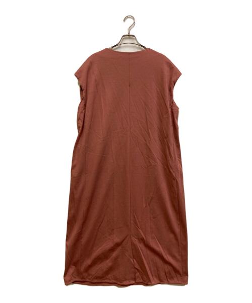 23区（ニジュウサンク）23区 (ニジュウサンク) ロイヤルクールポンチ ベルト付き ワンピース レッド サイズ:46の古着・服飾アイテム