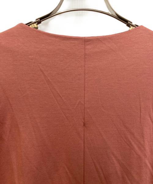 23区（ニジュウサンク）23区 (ニジュウサンク) ロイヤルクールポンチ ベルト付き ワンピース レッド サイズ:46の古着・服飾アイテム