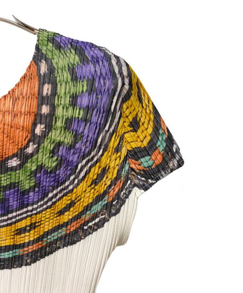 PLEATS PLEASE（プリーツプリーズ）PLEATS PLEASE (プリーツプリーズ) プリントプリーツカットソー ホワイト サイズ:3の古着・服飾アイテム