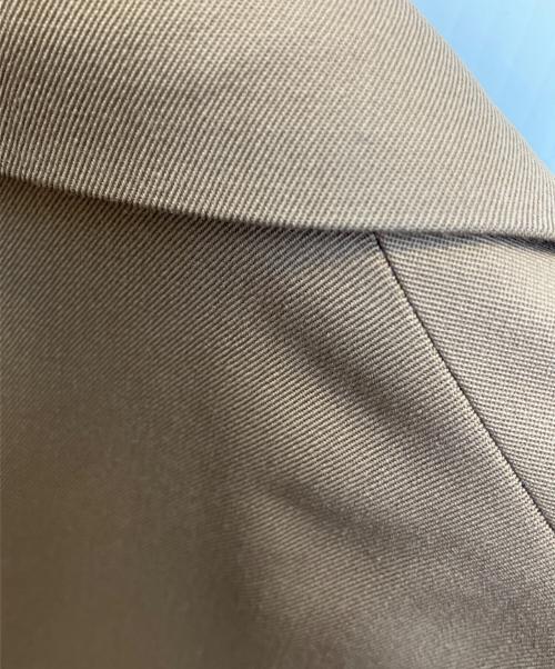 AURALEE（オーラリー）AURALEE (オーラリー) LIGHT WOOL MAX GABARDINE JACKET ブラウン サイズ:3の古着・服飾アイテム