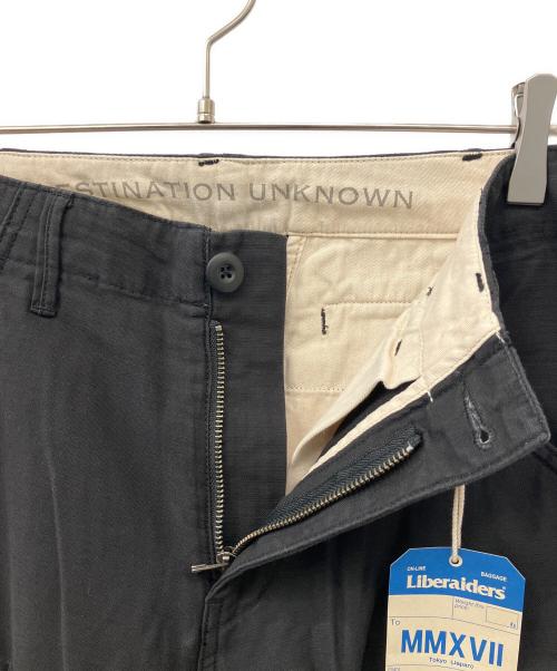 Liberaiders（リベレイダース）Liberaiders (リベレイダース) 6 POCKET ARMY PANTS ブラック サイズ:32の古着・服飾アイテム