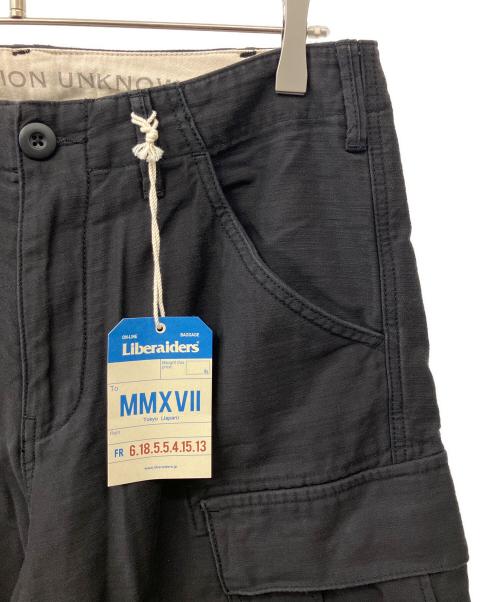 Liberaiders（リベレイダース）Liberaiders (リベレイダース) 6 POCKET ARMY PANTS ブラック サイズ:32の古着・服飾アイテム