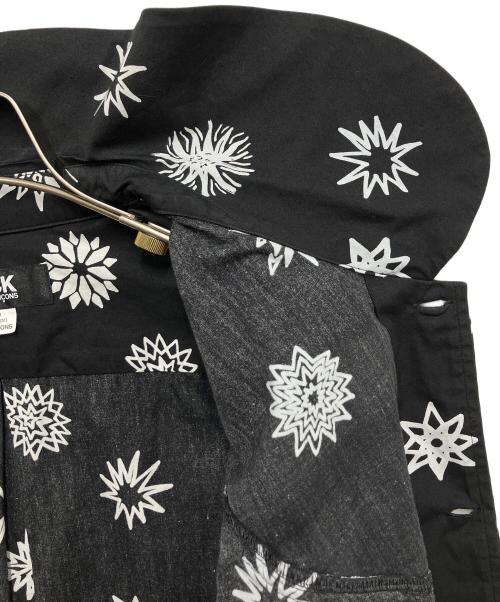 BLACK COMME des GARCONS（ブラックコムデギャルソン）BLACK COMME des GARCONS (ブラックコムデギャルソン) グラフィック ラッフルシャツ ブラック サイズ:XSの古着・服飾アイテム