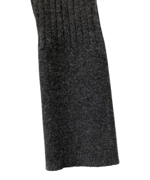 Spick and Span（スピック＆スパン）Spick and Span (スピック＆スパン) ヘンリーネックリブニットワンピース グレー サイズ:Fの古着・服飾アイテム