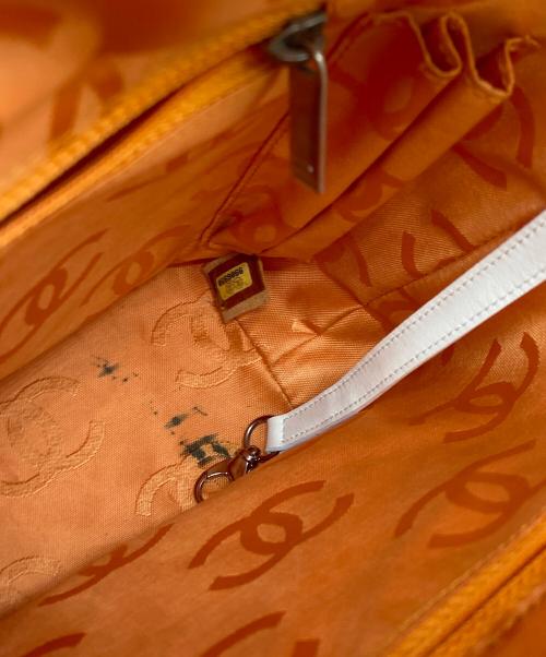 CHANEL（シャネル）CHANEL (シャネル) カンボンライン パイソンココマークミディアム トートバッグ ホワイト×ベージュの古着・服飾アイテム