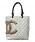 CHANEL（シャネル）の古着「カンボンライン パイソンココマークミディアム トートバッグ」｜ホワイト×ベージュ