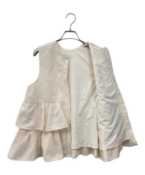 fiolily（フィオリリー）fiolily (フィオリリー) スパークリングペプラムスリーブレストップス アイボリー サイズ:Freeの古着・服飾アイテム