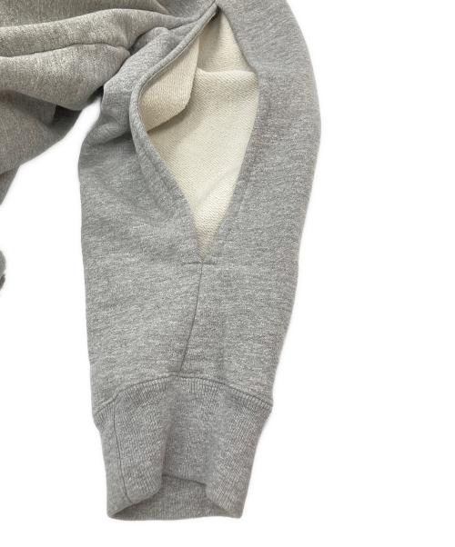 REMI RELIEF（レミレリーフ）REMI RELIEF (レミレリーフ) L'appartement (アパルトモン) Cape Sweat Parka グレー サイズ:FREEの古着・服飾アイテム
