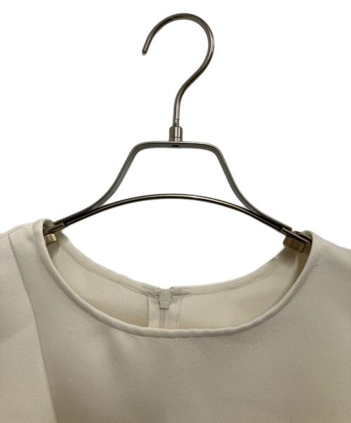 maison de dolce（メゾンドドルチェ）maison de dolce (メゾンドドルチェ) フィオーレトップス アイボリー サイズ:Freeの古着・服飾アイテム