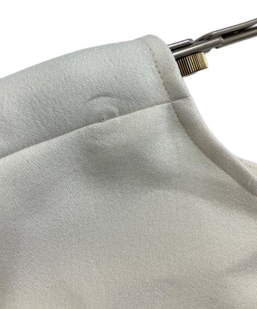 maison de dolce（メゾンドドルチェ）maison de dolce (メゾンドドルチェ) フィオーレトップス アイボリー サイズ:Freeの古着・服飾アイテム