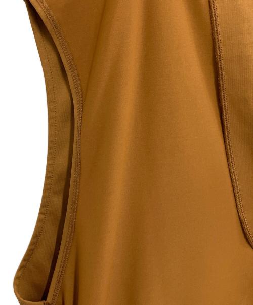 Plage（プラージュ）Plage (プラージュ) Smooth Jersey V プルオーバー キャメル サイズ:F 未使用品の古着・服飾アイテム