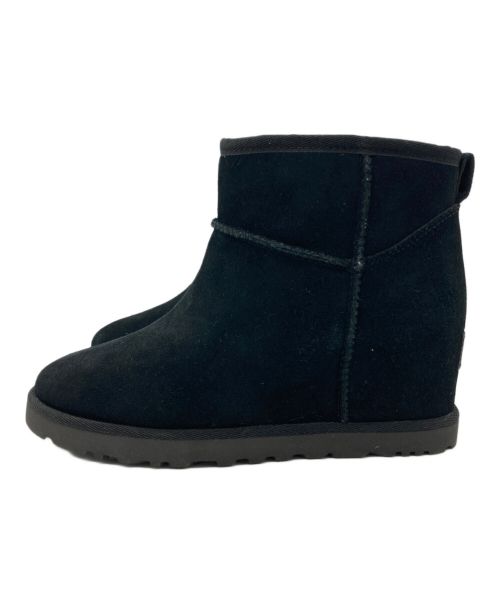 UGG（アグ）UGG (アグ) クラシック フェム ミニ ブラック サイズ:22.5の古着・服飾アイテム