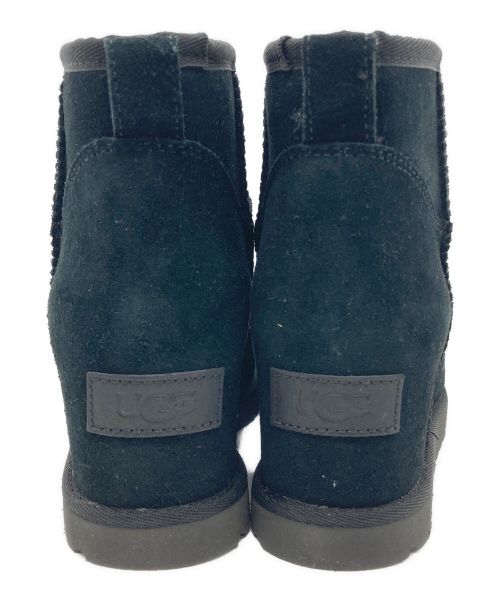 UGG（アグ）UGG (アグ) クラシック フェム ミニ ブラック サイズ:22.5の古着・服飾アイテム