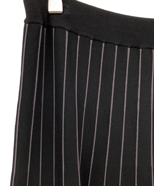 J.PRESS（ジェイプレス）J.PRESS (ジェイプレス) レーヨンエリートストレッチ ニット スカート ブラック サイズ:9の古着・服飾アイテム