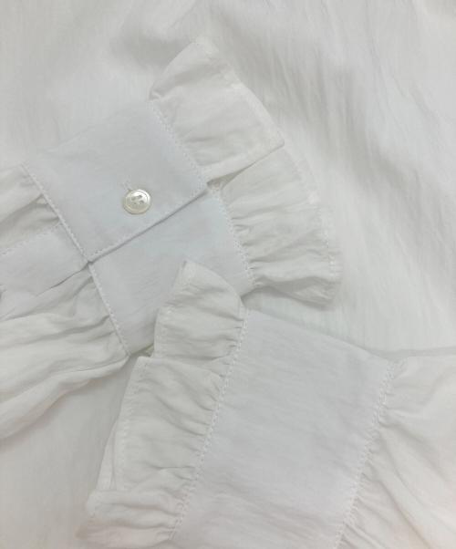 LIVETART（リヴェタート）LIVETART (リヴェタート) エリフリルシャツ ホワイト サイズ:FREEの古着・服飾アイテム