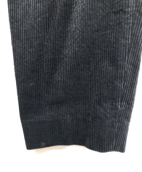 MARKA（マーカ）MARKA (マーカ) PLEAT FRONT PEGTOP ORGANIC COTTON CORDUROY PANTS ネイビー サイズ:3の古着・服飾アイテム