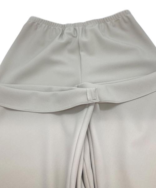 AP STUDIO（エーピーストゥディオ）AP STUDIO (エーピーストゥディオ) エラスティックパンツ ベージュ サイズ:34 未使用品の古着・服飾アイテム