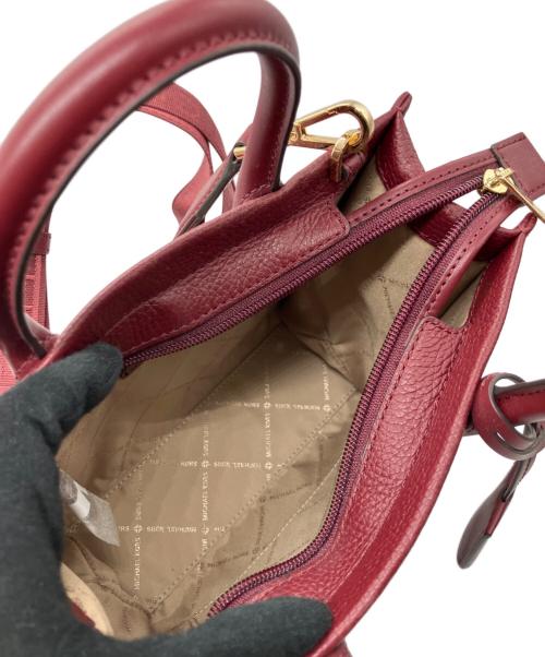 MICHAEL KORS（マイケル・コース）MICHAEL KORS (マイケル・コース) MIRELLA トップジップ ショッパートート ボルドー 未使用品の古着・服飾アイテム