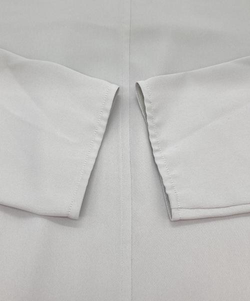 SOEJU（ソージュ）SOEJU (ソージュ) サテンAラインチュニックブラウス グレー サイズ:FREEの古着・服飾アイテム