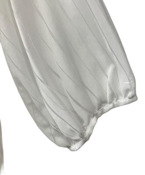 FRAY ID（フレイ アイディー）FRAY ID (フレイ アイディー) ストライプロングOP ホワイト サイズ:Fの古着・服飾アイテム