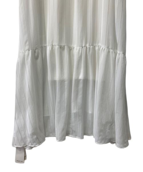 FRAY ID（フレイ アイディー）FRAY ID (フレイ アイディー) ストライプロングOP ホワイト サイズ:Fの古着・服飾アイテム