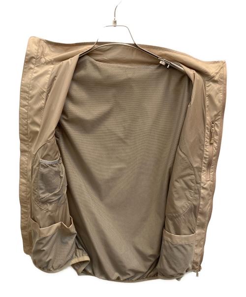 DAIWA PIER39（ダイワ ピア39）DAIWA PIER39 (ダイワ ピア39) REVERSIBLE WIND SHIELD VEST ベージュ サイズ:Ｓの古着・服飾アイテム