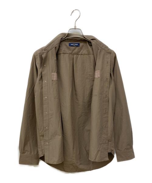 FRED PERRY（フレッドペリー）FRED PERRY (フレッドペリー) RIB COLLAR LONG SLEEVE SHIRT ブラウン サイズ:Mの古着・服飾アイテム