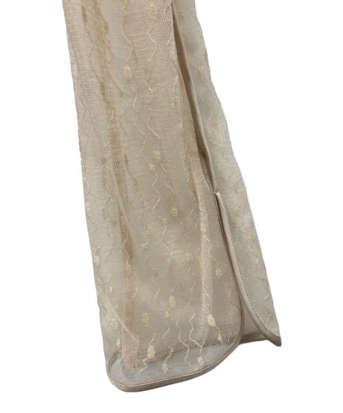 Lily Brown（リリーブラウン）Lily Brown (リリーブラウン) 刺繍チュールサテンワンピース ベージュの古着・服飾アイテム