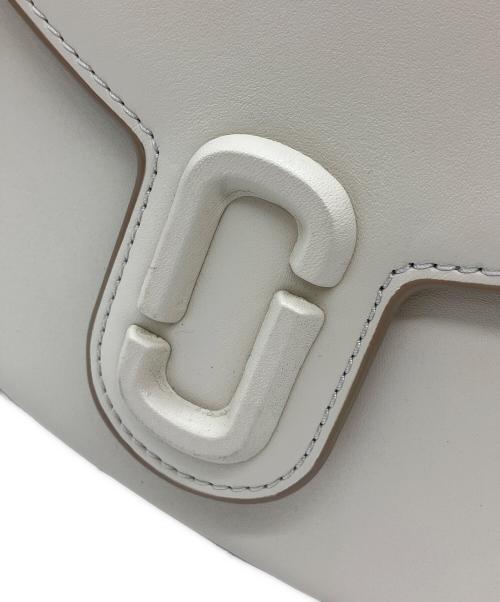 MARC JACOBS（マークジェイコブズ）MARC JACOBS (マークジェイコブズ) THE LEATHER COVERED J MARC SADDLE BAG SMALL アイボリーの古着・服飾アイテム