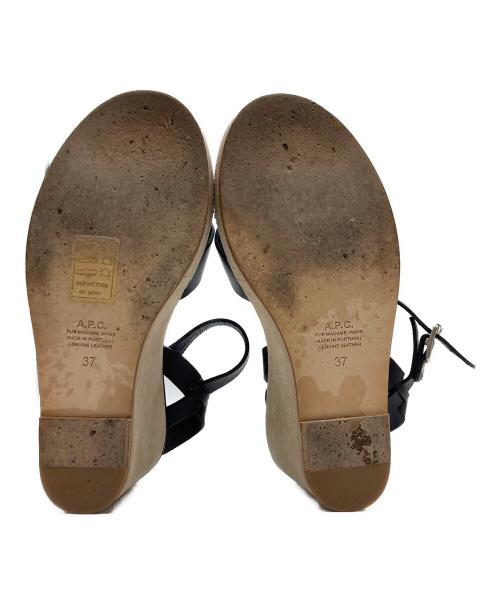 A.P.C.（アーペーセー）A.P.C. (アーペーセー) Judith サンダル ブラック サイズ:37の古着・服飾アイテム