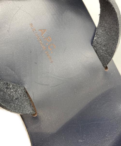 A.P.C.（アーペーセー）A.P.C. (アーペーセー) Judith サンダル ブラック サイズ:37の古着・服飾アイテム