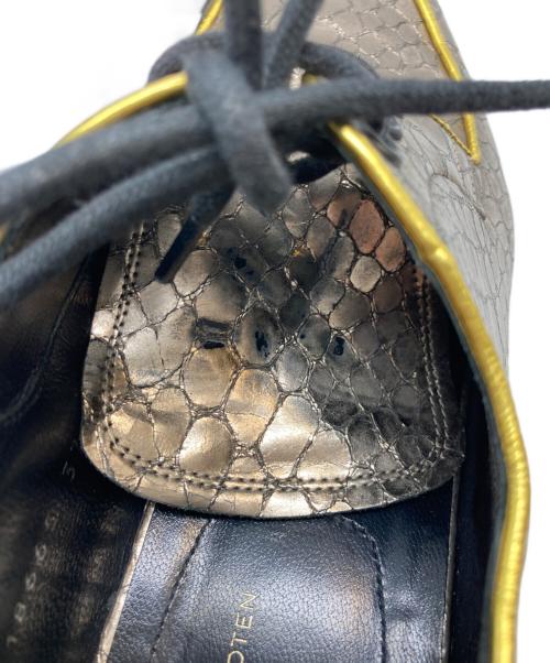 DRIES VAN NOTEN（ドリスヴァンノッテン）DRIES VAN NOTEN (ドリスヴァンノッテン) レースアップシューズ ゴールド サイズ:37の古着・服飾アイテム