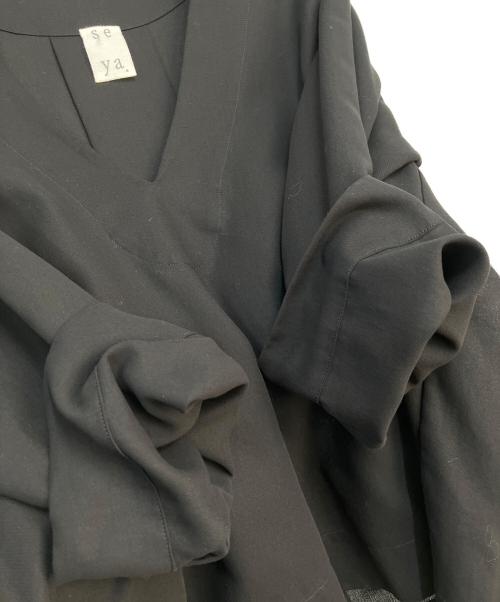 seya.（セヤ）seya. (セヤ) Vネックブラウス ブラック サイズ:1の古着・服飾アイテム