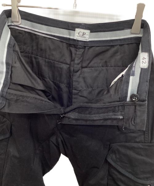 C.P COMPANY（シーピーカンパニー）C.P COMPANY (シーピーカンパニー) カーゴパンツ ブラック サイズ:42の古着・服飾アイテム
