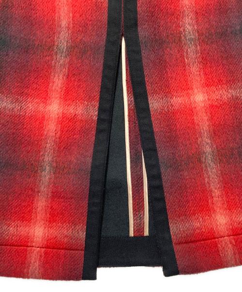 N°21（ヌメロヴェントゥーノ）N°21 (ヌメロヴェントゥーロ) チェックタイトスカート レッド サイズ:38の古着・服飾アイテム