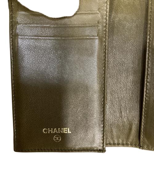 CHANEL（シャネル）CHANEL (シャネル) ココマーク 3つ折り カードケース カーキの古着・服飾アイテム